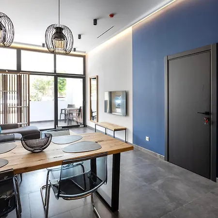 El Coloso Loft Aparthotel *
